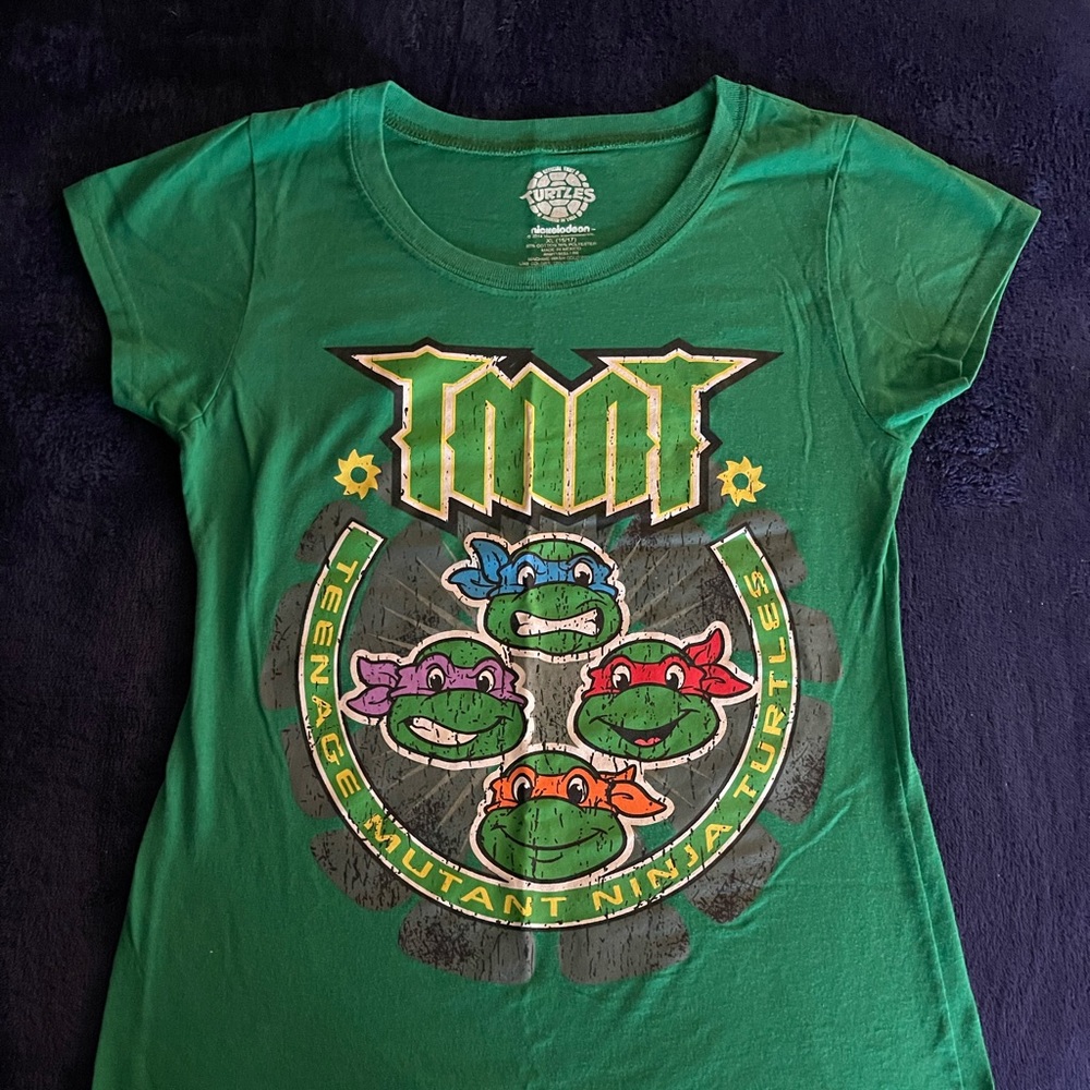 XL (15/17) Woman’s Teenage Mutant Ninja Turtles tee-shirt